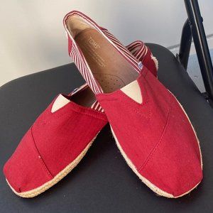 Mens TOMS - SIZE 10